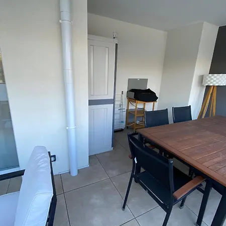 06ba - New 300m From The Villeneuve-Loubet