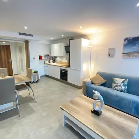 Lejlighed 06ba - New 300m From The *